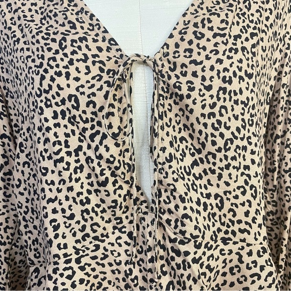 AFRM x Nordstrom Two-Tone Animal Print Long Sleeve Crop Front Tie Blouse - Picture 5 of 9